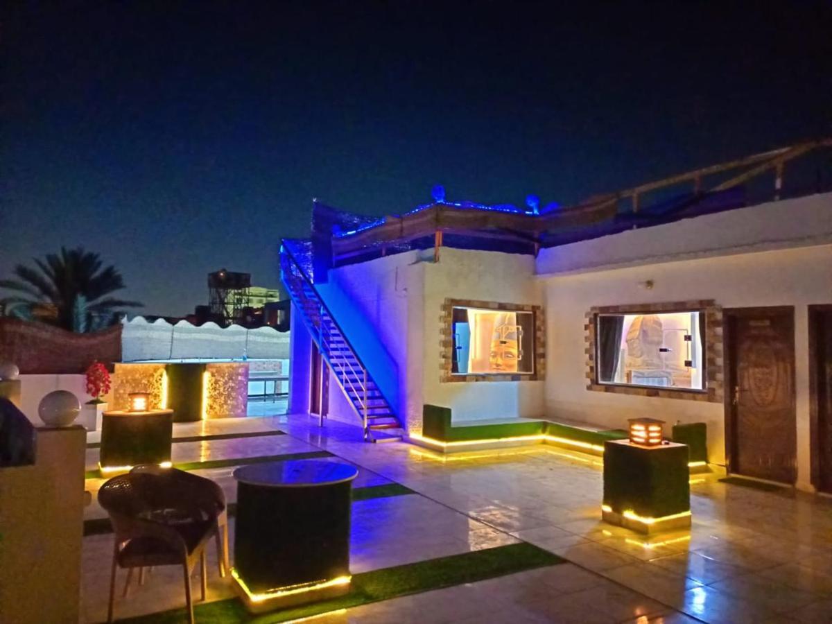 开罗 Nefertiti Pyramids View酒店 外观 照片