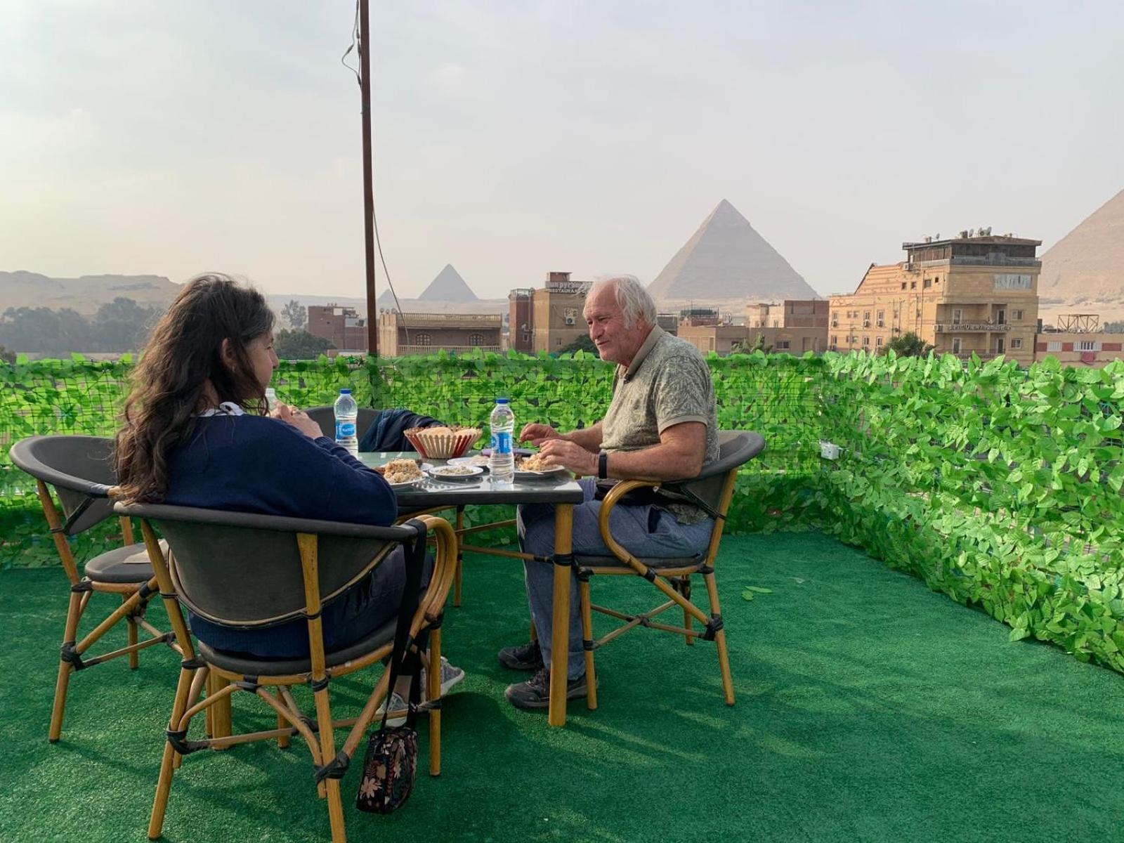 开罗 Nefertiti Pyramids View酒店 外观 照片